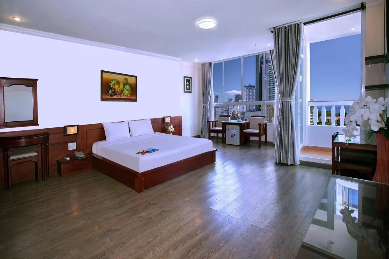 Nice Swan Hotel Nha Trang 2*,