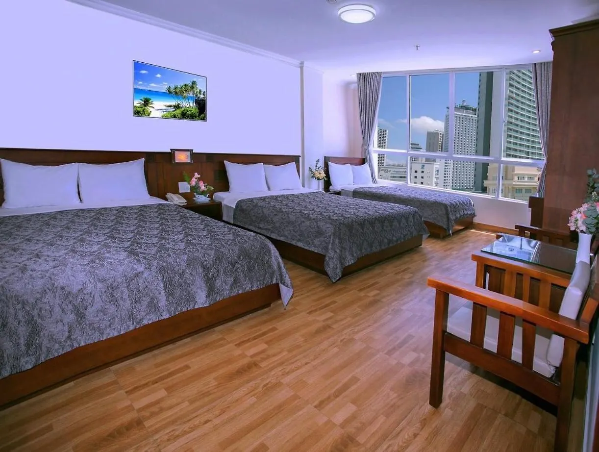 Nice Swan Hotel Nha Trang 2*,